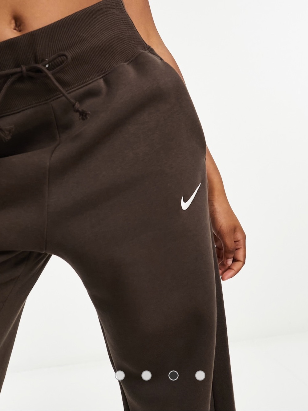 Nike Women's Sportswear Phoenix Fleece Plush Wide Leg Pants - Picture 4 of 8